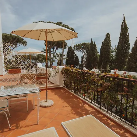 Grand Il Moresco ايسكيا