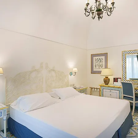 Grand Il Moresco ايسكيا