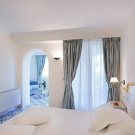 فندق Grand Il Moresco ايسكيا