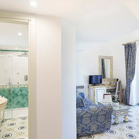 Grand Il Moresco ايسكيا