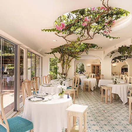 Grand Il Moresco فندق 5*