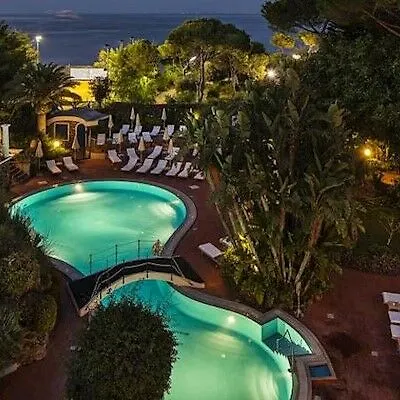 فندق Grand Il Moresco ايسكيا