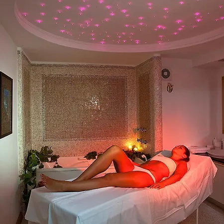 Hotel Grand Il Moresco 5*